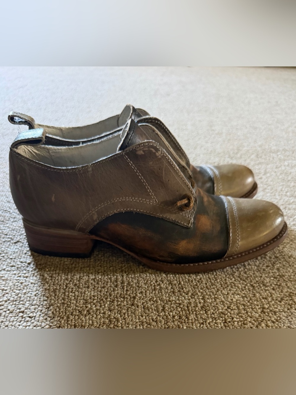 Freebird Mabel Leather Oxford in Olive /Brown 9 western distressed cowgirl